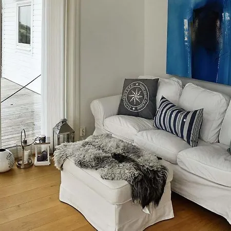 Sleeps 8 Wifi